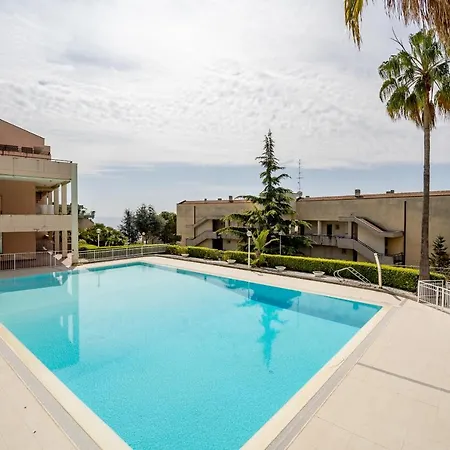 Guesthost - Amazing With Sea View - Pool & Tennis Court
