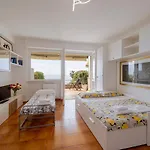 Guesthost - Amazing With Sea View - Pool & Tennis Court Apartament San Remo