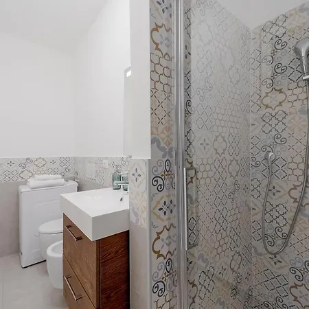 Guesthost - Amazing With Sea View - Pool & Tennis Court *