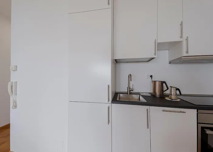 Lägenhet Guesthost - Amazing With Sea View - Pool & Tennis Court *
