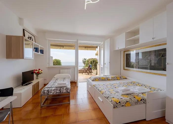 Guesthost - Amazing With Sea View - Pool & Tennis Court Lägenhet Sanremo