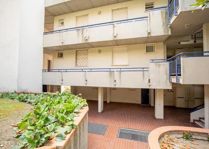 Guesthost - Amazing With Sea View - Pool & Tennis Court *
